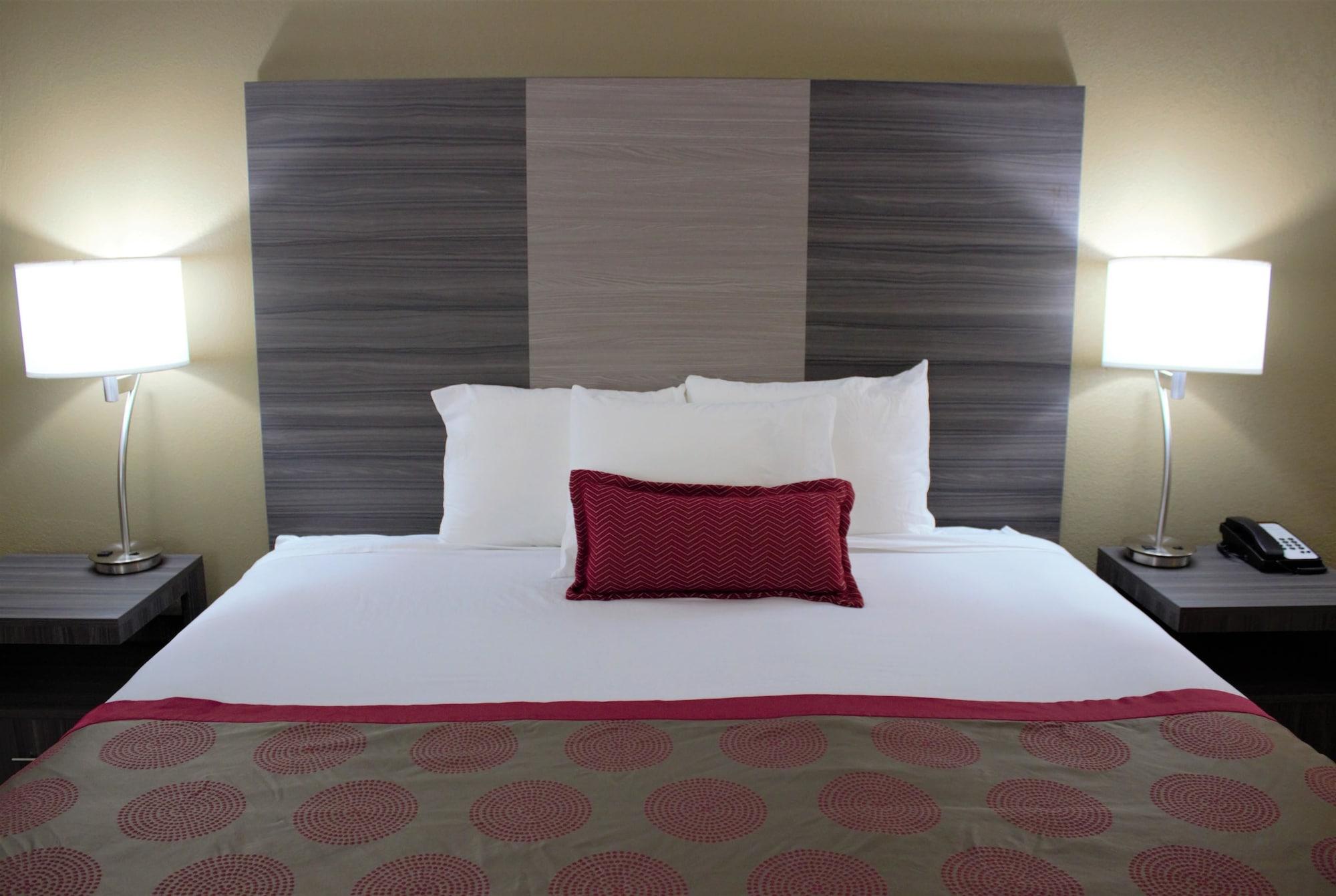 Ramada By Wyndham Wentzville Eksteriør billede