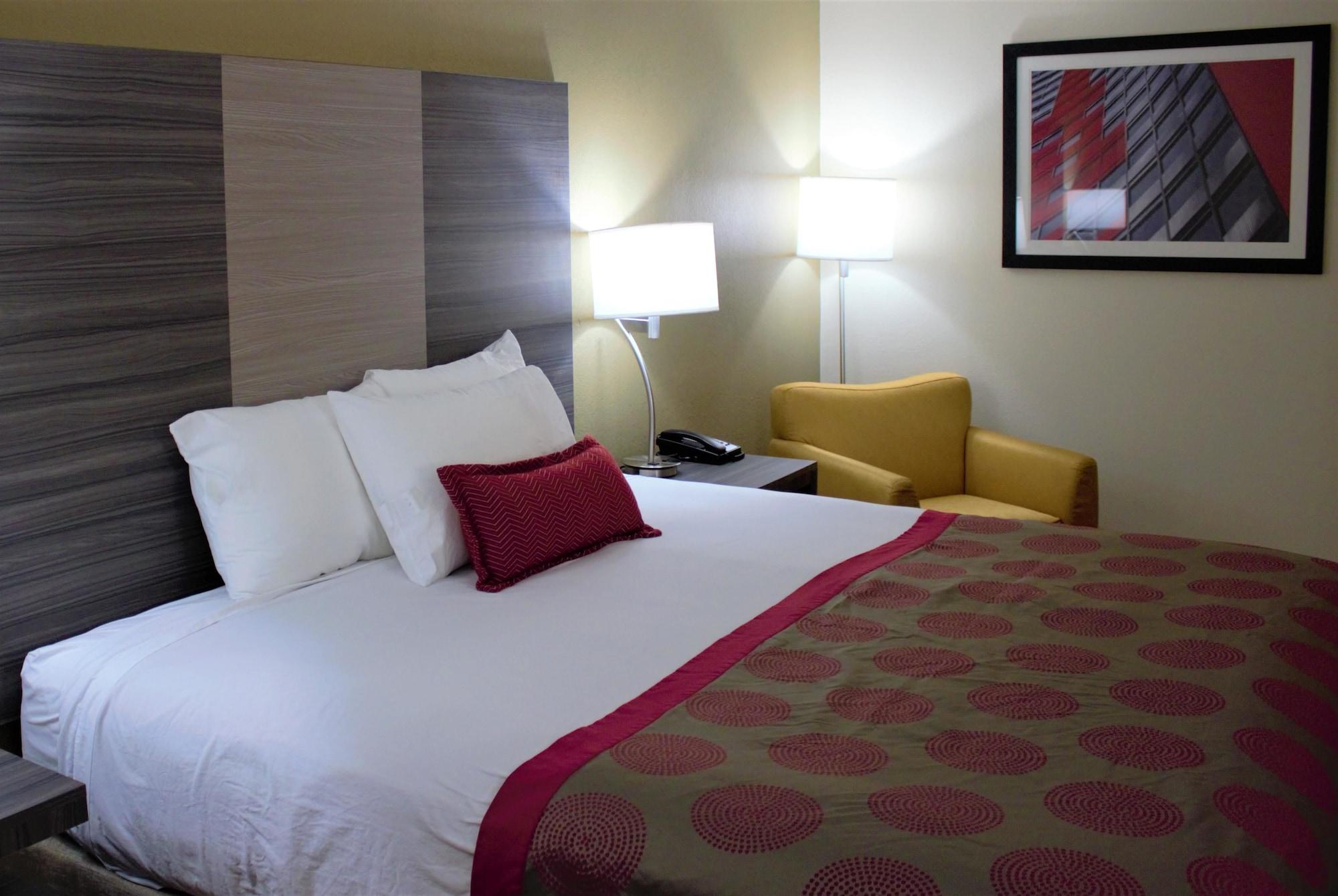 Ramada By Wyndham Wentzville Eksteriør billede